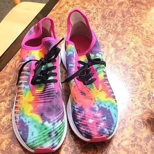 Puma ladies shoes size 41